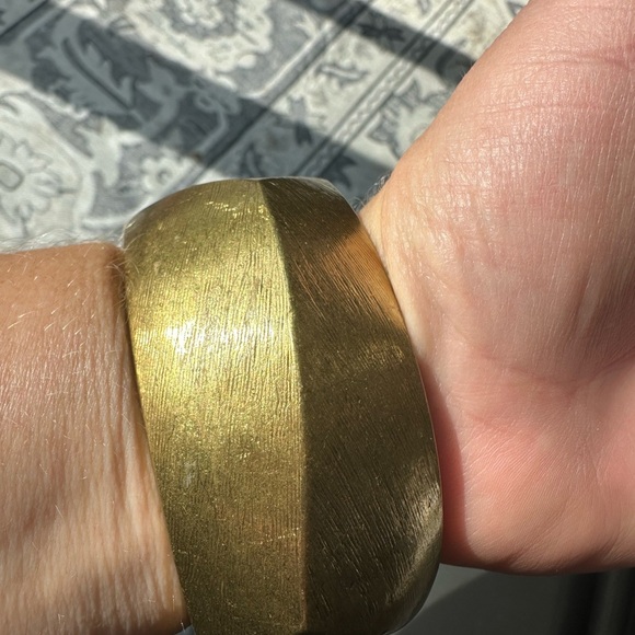 Chico's Gold Chunky Bracelet Magnetic closure. - Picture 4 of 8